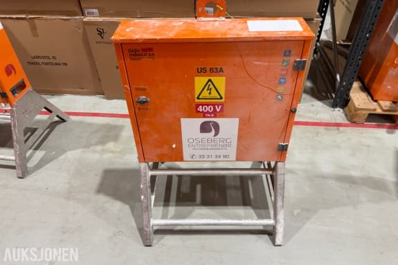 Holte Industri US 63A byggestrømsentral - 400 V - 63 A - IP 44 - NEK 439-4 - på stativ