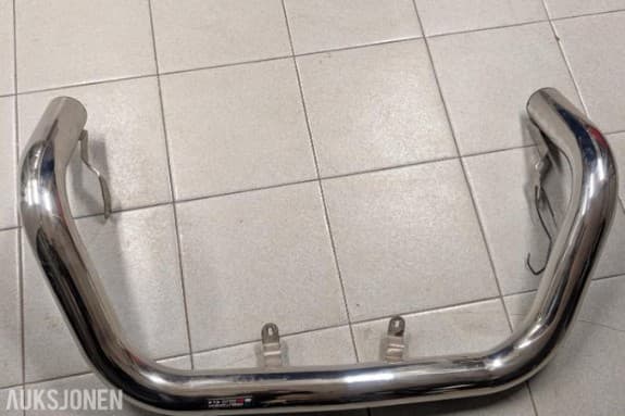 2 stk. frontbøyler Cobra/Misutonida og Chevrolet Captiva 2006->