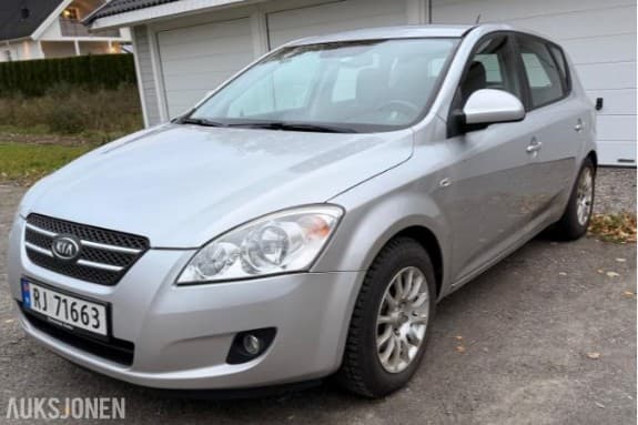 2007 Kia Ceed 1.6 Diesel 90hk Hengerfeste, Delskinn, EU ok til 09.2028