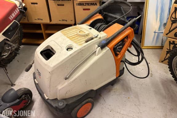 Stihl RE 581 Plus Varmtvannsvasker med slanger - Turbodyse - Flatstråledyse