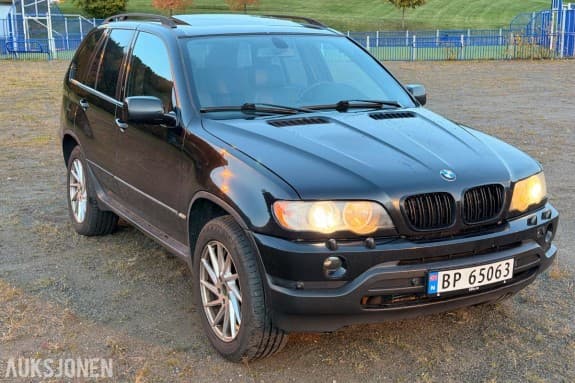 2001 BMW X5 3.0D 4x4  automat hengerfeste navigasjon skinnseter eu ok 11.2027