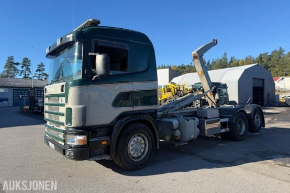 2002 Scania R 124G Krokbil