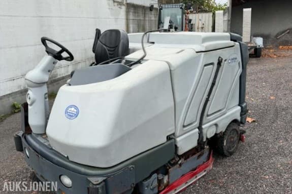 2012 Nilfisk SC8000 1300ER