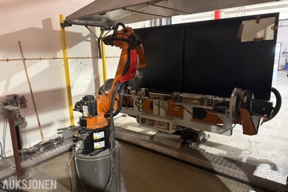 2018 Sveiserobot m/Manipulator Kuka KR 1602