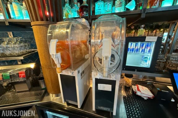 2 stk. slushmaskiner / frozen drink-maskiner – SPM I-PRO – 2020 og 2022 