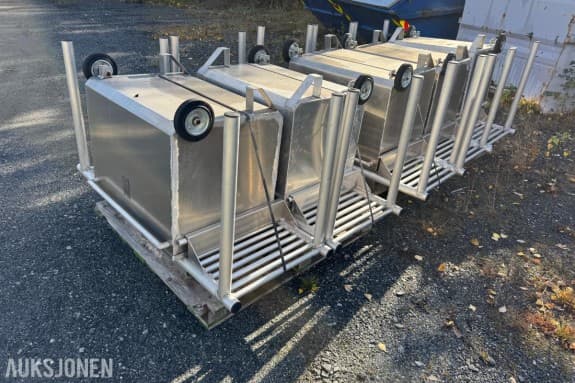 Søppelkasser aluminium på hjul / 5 stk / ubrukt 