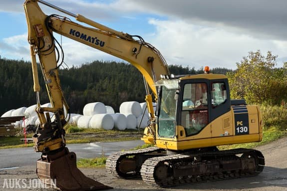 2004 Komatsu PC130-7K gravemaskin /beltegraver