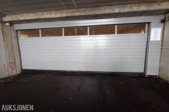 Hörmann industri-/leddport ca. 5,5 × 2,0 m med WA 400 FU-motor