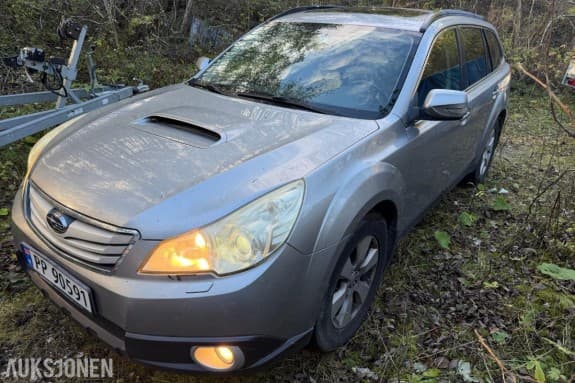 2010 Subaru Legacy, LEGACY 2.0-150 D AWD, 257100km