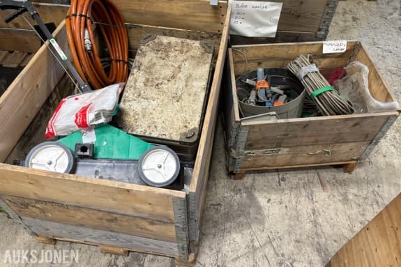 3 paller med utstyr 300bar luftslange, Jetchisel nålepikkere, luftverktøy og sveisetråd