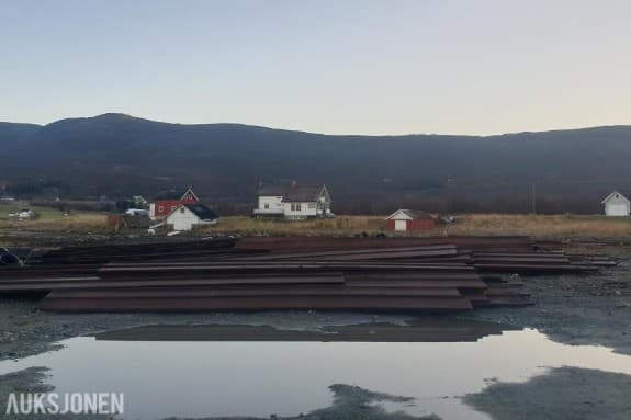2015 Flat-Spunt nåler 115 Stk. Stål 1m brede og 8-9m lengde 