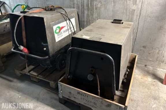 2 stk. varmtvannsvaskere / steamere,  3x400V 32A, lanse med turbodyse
