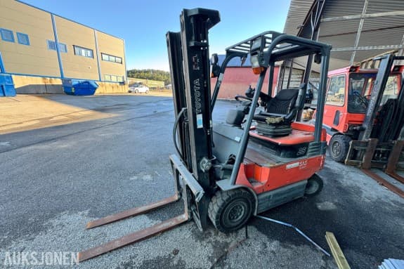 2007 Toyota 7FBMF25 elektrisk motvektstruck - delemaskin