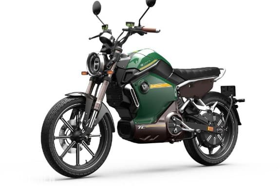 2026 Super Soco TC MOPED - OPPTIL 107KM REKKEVIDDE - UTSTILLINGSKUPP - 72 TIMERS AUKSJON