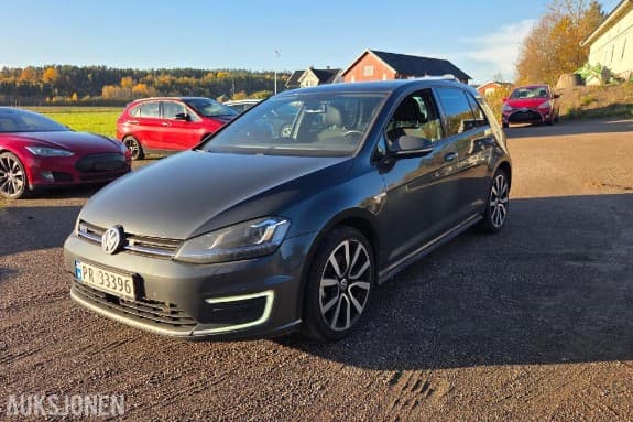2016 Volkswagen GOLF GTE 1.4-150 Rep objekt , 185000km