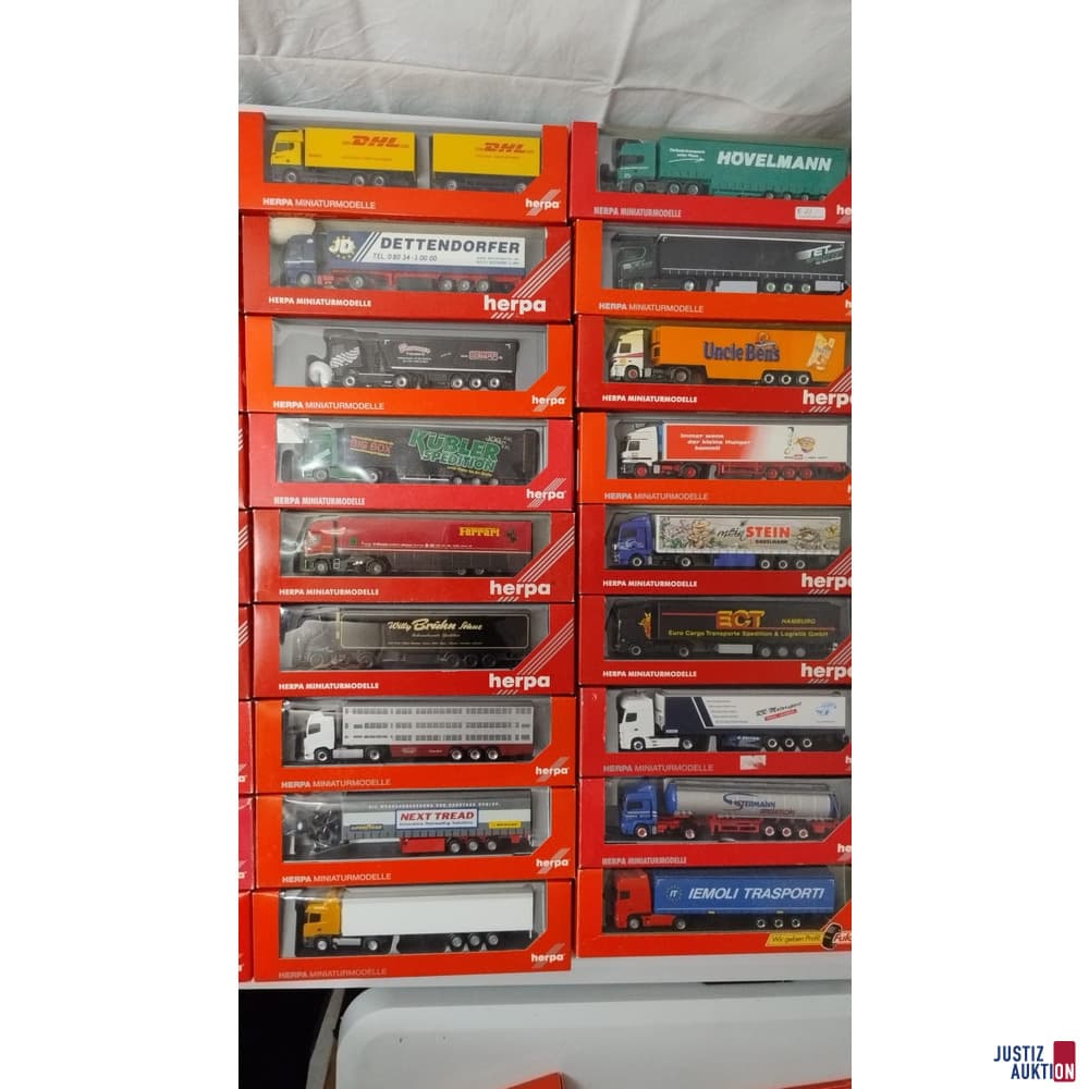 Lot of Herpa truck and car models