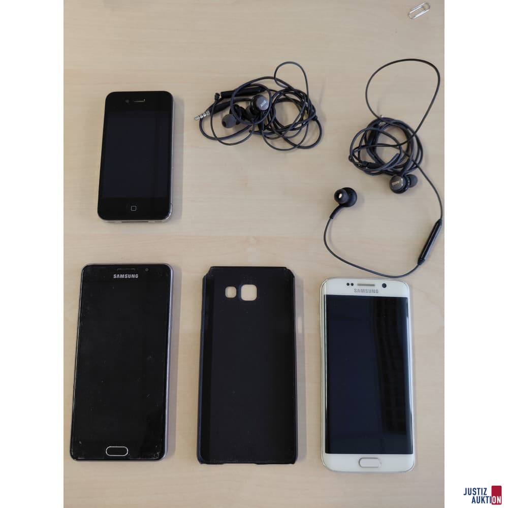 Lot of Smartphones: iPhone 4S, Samsung A5, Samsung 6 Edge+