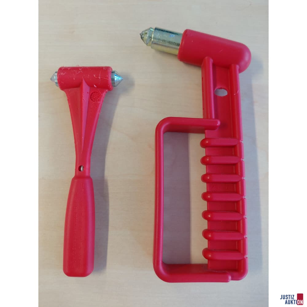 2 Emergency Hammers