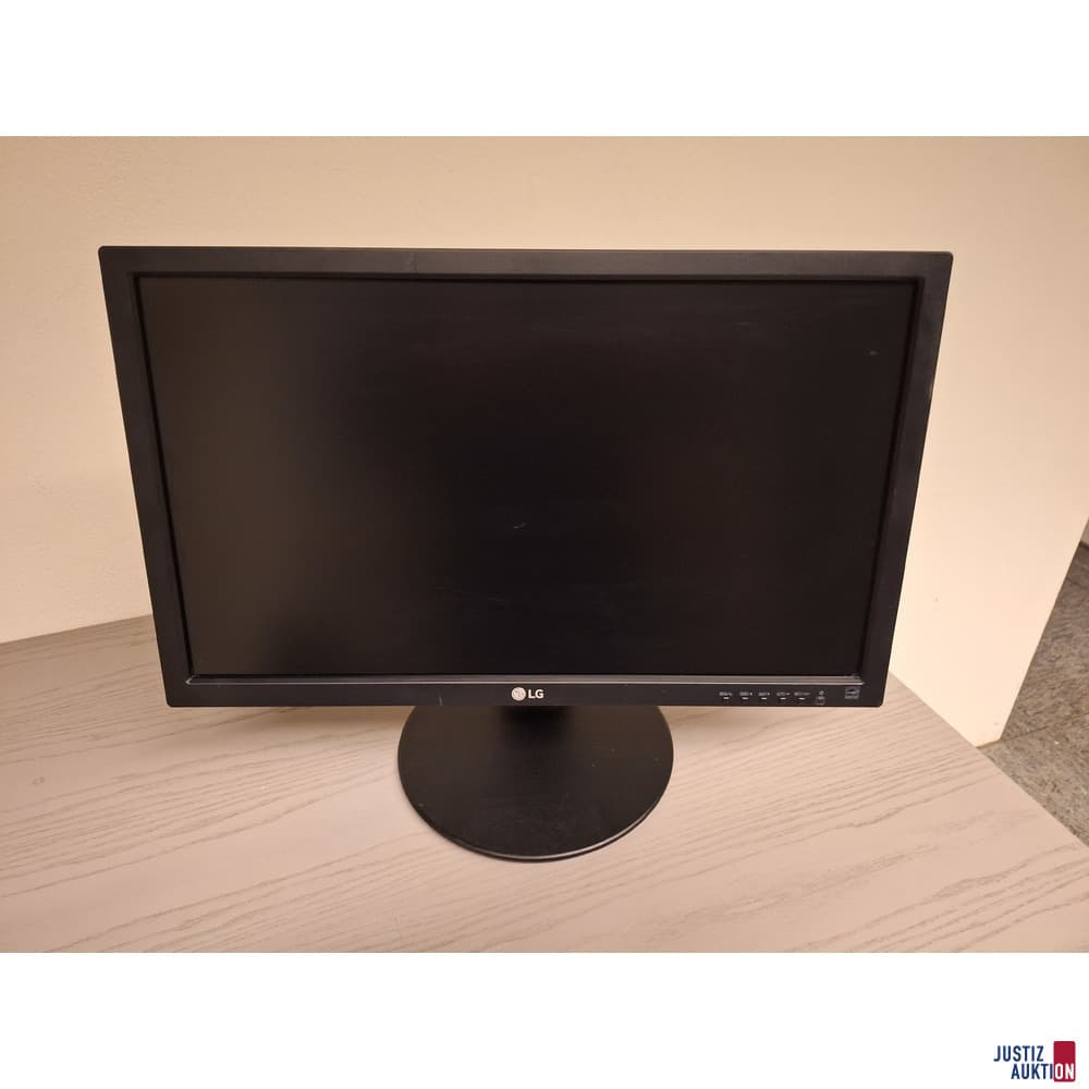 Five 24' monitors LG 24-inch TFT 24MB35PM-g