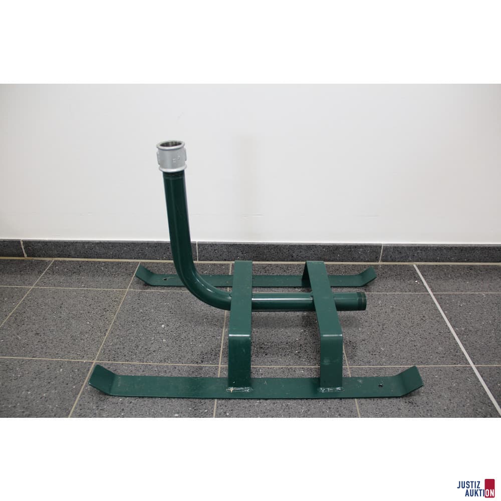 Zwei Regnerschlitten