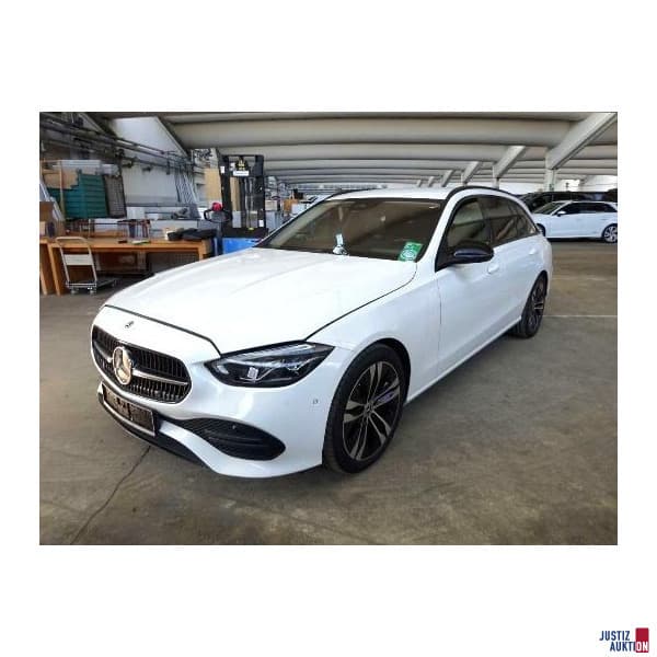 No. 4 Mercedes Benz C 200 d