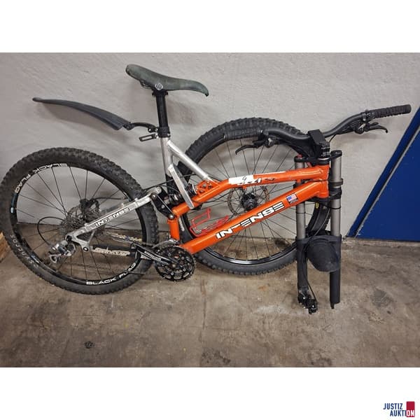 Mountainbike Intense Orange RNR. M892xx
