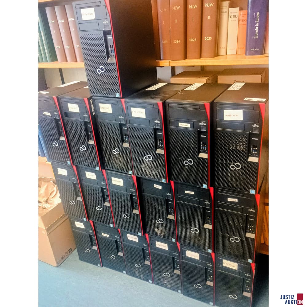 19 PC Fujitsu Esprimo P558 E85 +