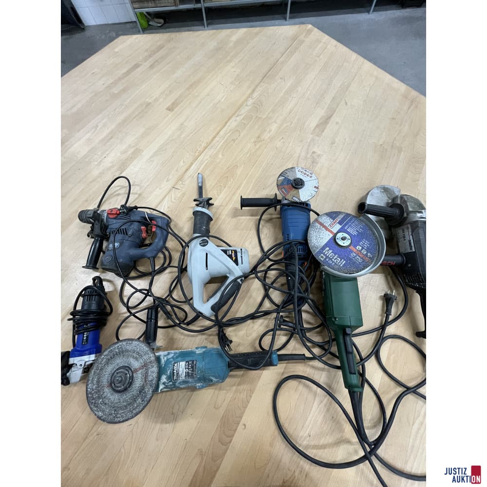 Mixed Lot of Power Tools