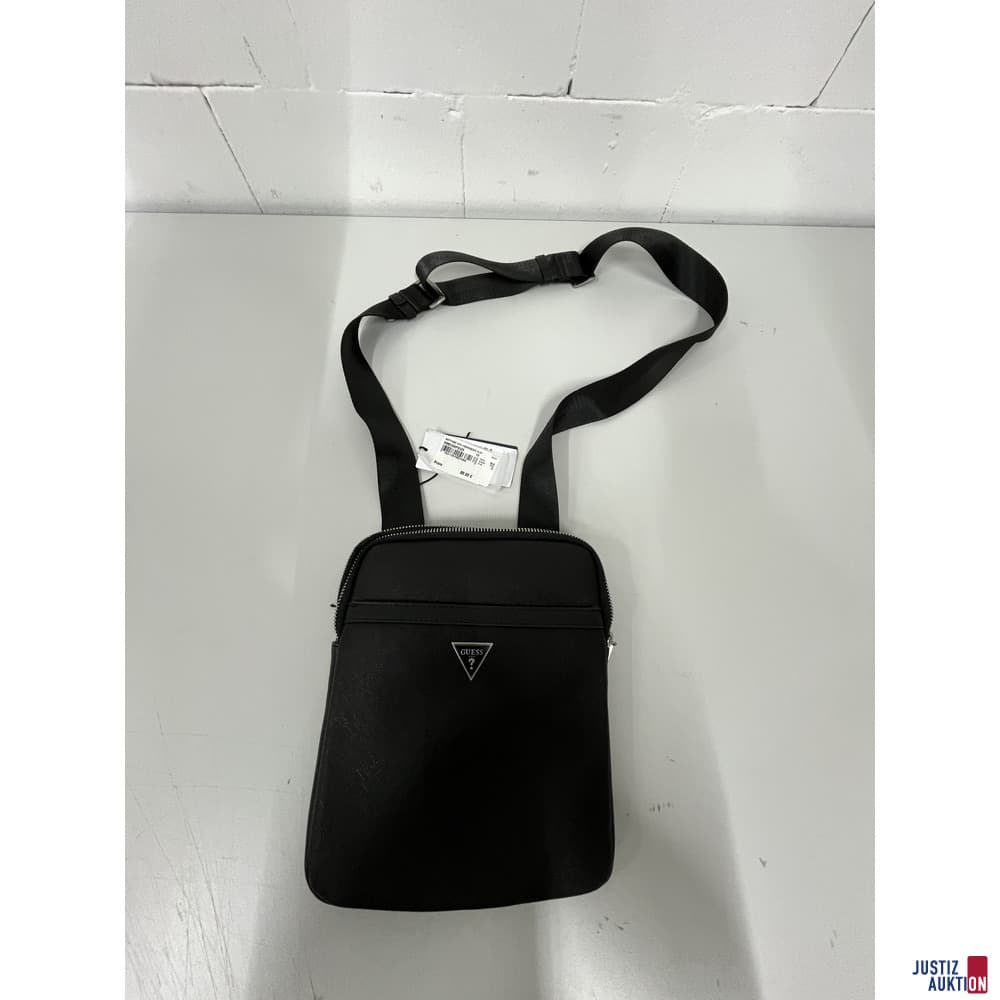 Guess shoulder bag black