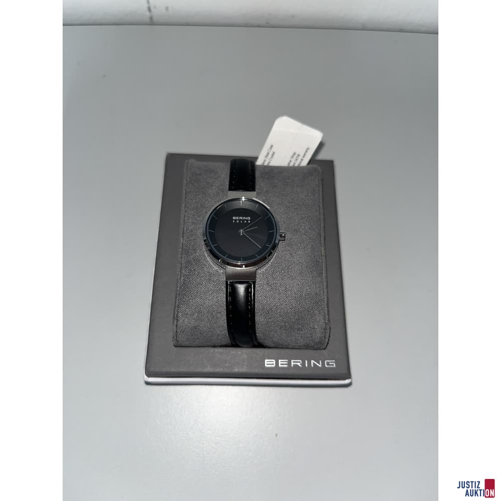 V58/26 Bering women's watch, black, Silver - leather