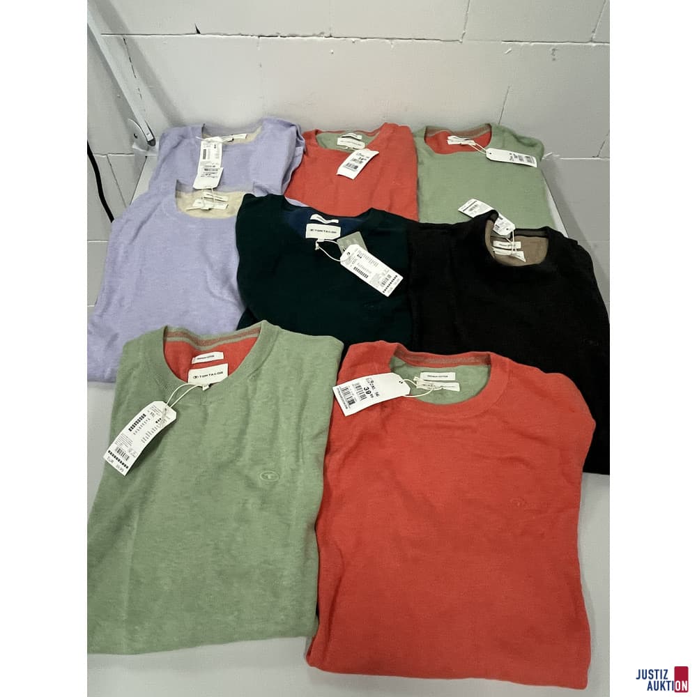 V86/26 8x TOM TAILOR tops in sizes 3XL and 2XL