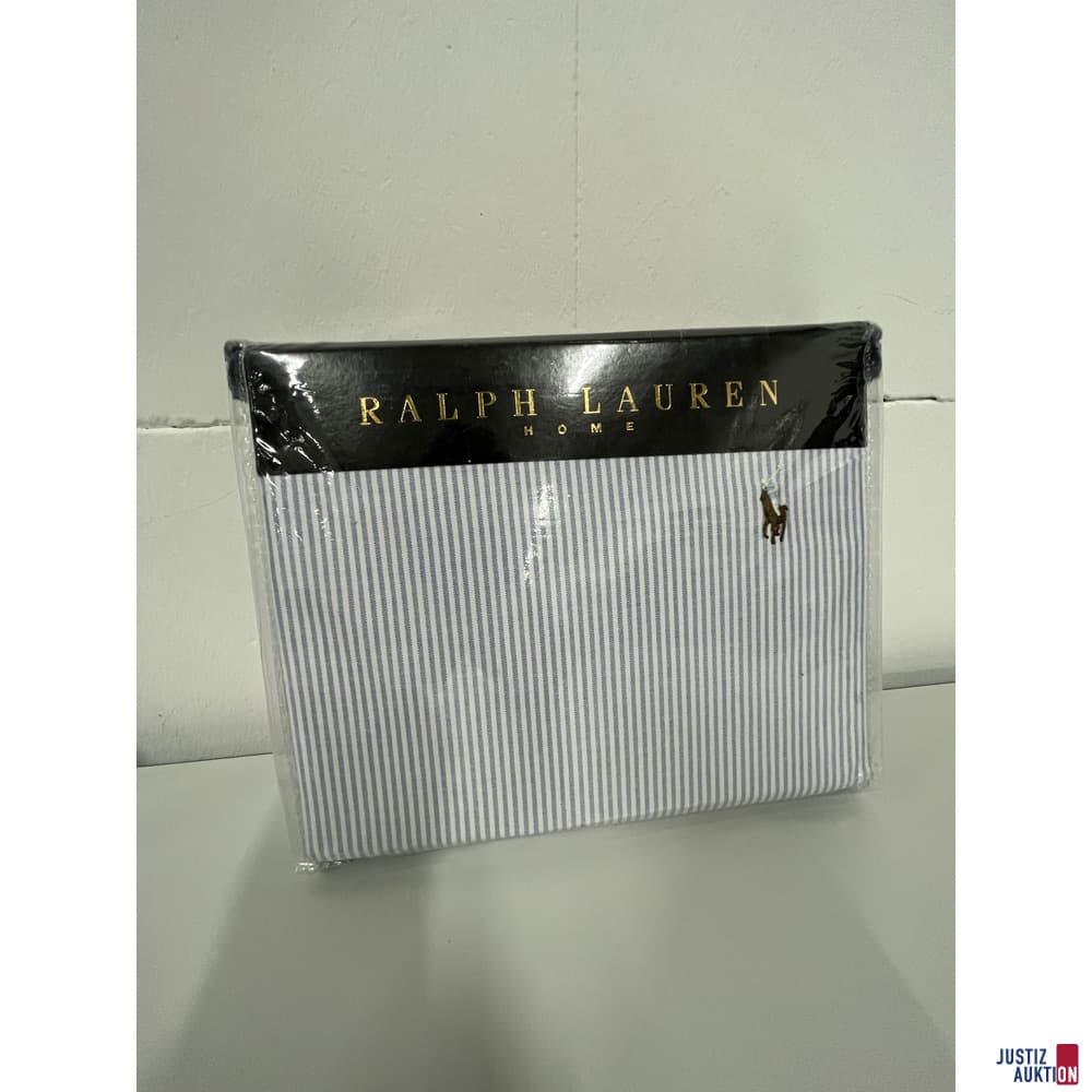 V95/26 - Ralph Lauren Oxford Bedcover 155x220 cm