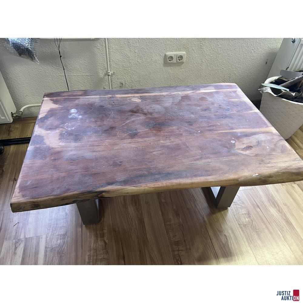 Coffee table with wooden plate