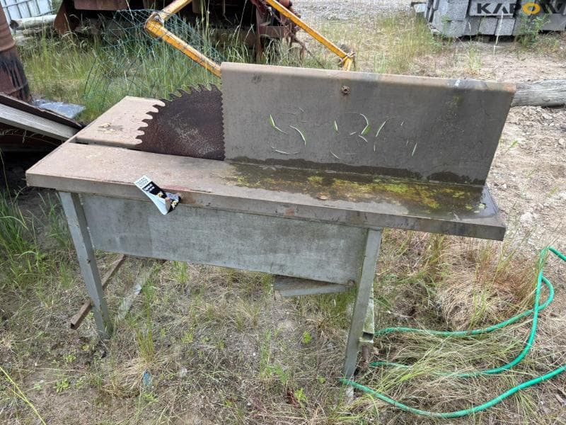 Log Saw with PTO Shaft - image 2