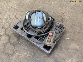 Demag PK 2N crane