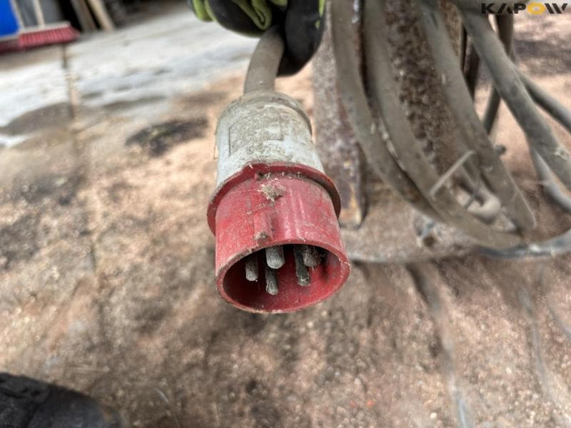 Submersible pump motor - image 4