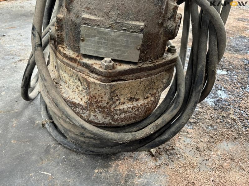 Flygt submersible pump 4.4 kW - image 4