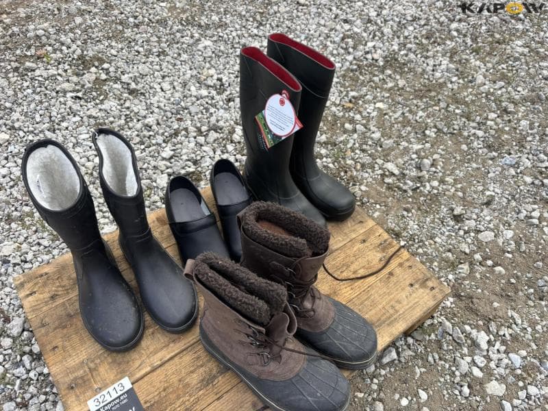 Footwear miscellaneous - image 2