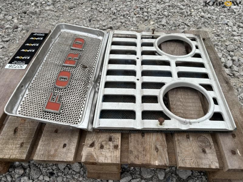 Ford frontgrill - image 2
