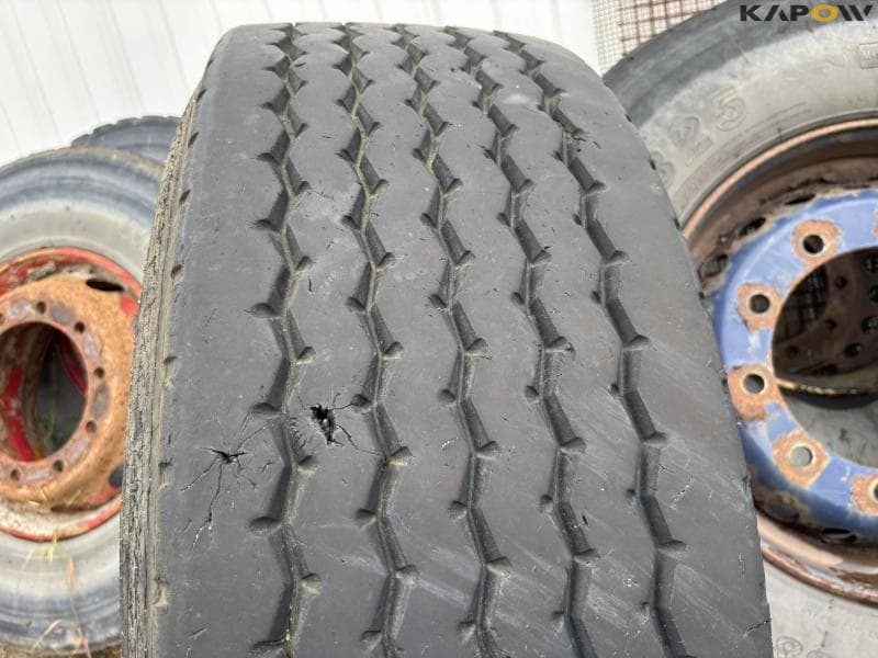 Wheels and tires 385/65-22.5 - image 5