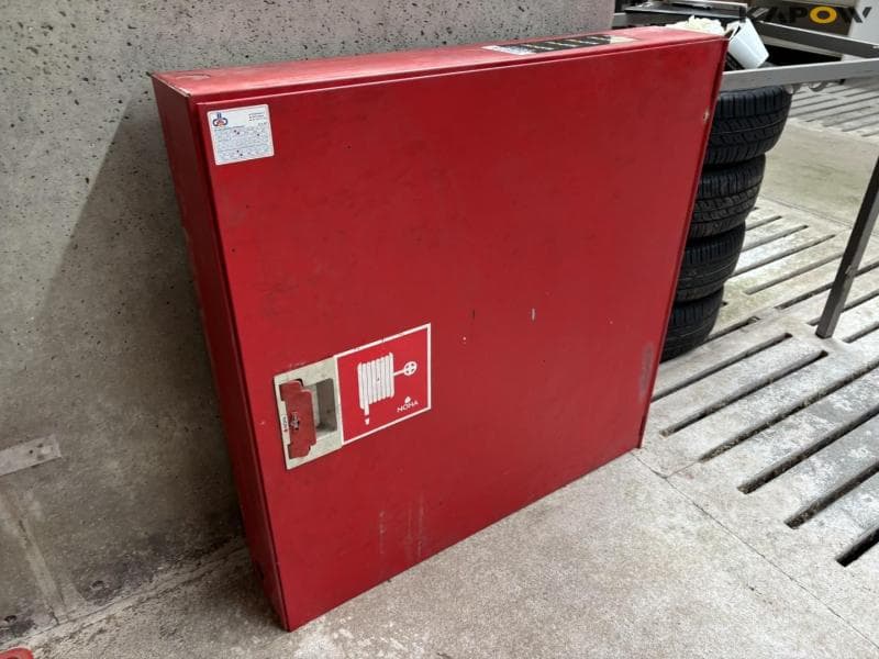 NOHA Fire hose cabinet - image 2