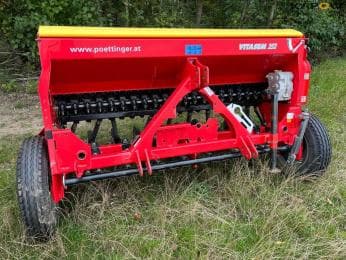 Pöttinger Vitasem 252 seed drill