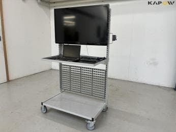 Rollboard with screen and computer for showcasing