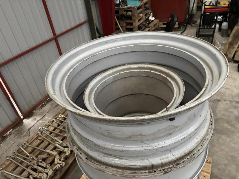 Twin wheel rims 4 pcs - image 4