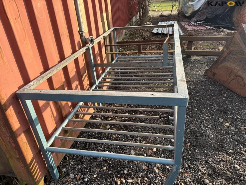 Sub-frames for table - image 4