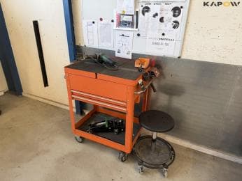 Værkstedsvogn og tavle