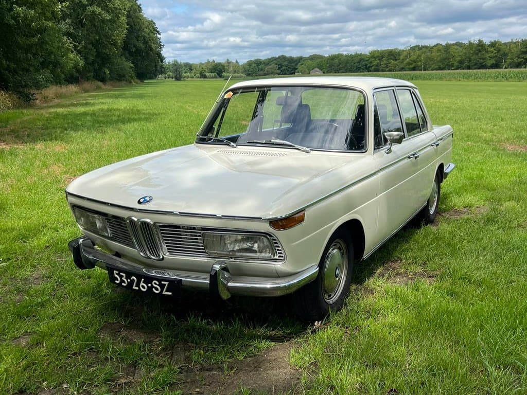 BMW 2000 Automatic