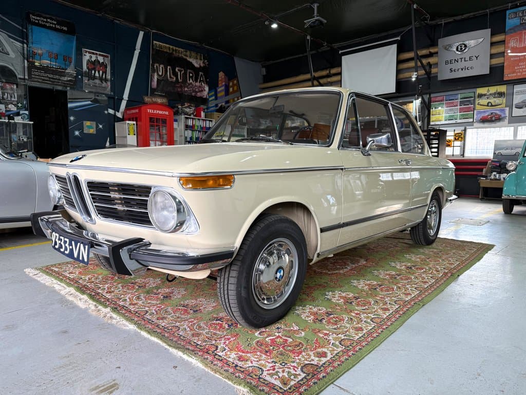 BMW 2002 Automatic | 1973
