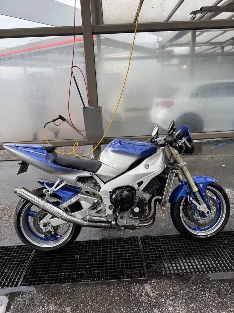 Yamaha YZF-R1 | 1998