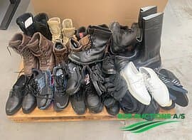 2 pallets of assorted shoes